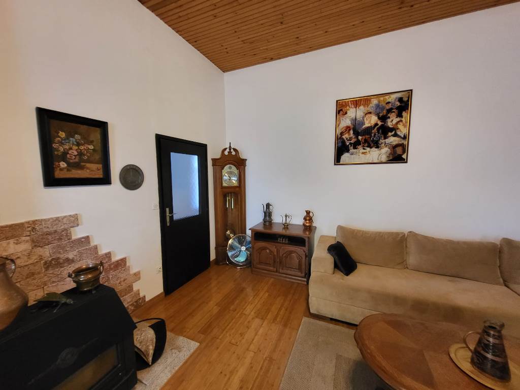 Image of House - 3 Bedrooms - 2 Bathrooms for Sale in Ulcin-Montenegro, Image 8